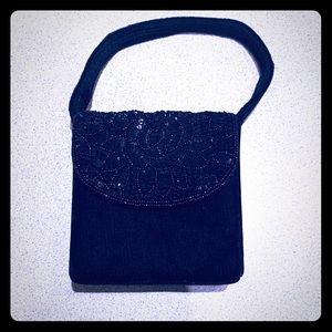 ⚜️5/$25⚜️ Black clutch with sequined rose